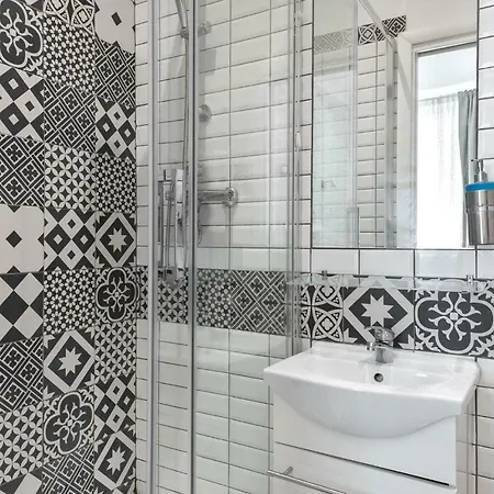 Vatican Vanity Roma