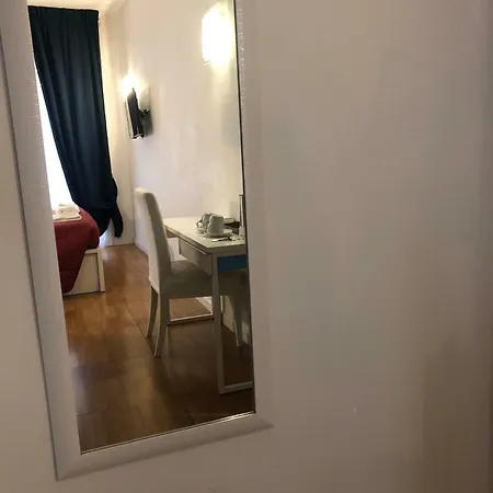 Residenza Giulia Al Colosseo Guest house 3*