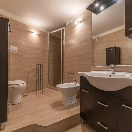 Vatican Luxury Terrace Apartament *
