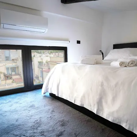 Erida Apartment Spanish Steps * Rome