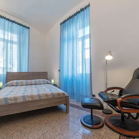 San Giovanni & Colosseo Roomy Flat *