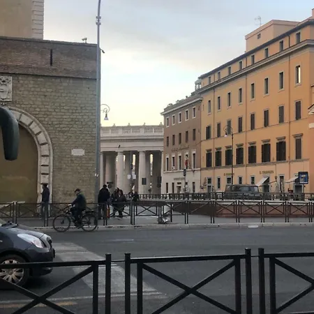 Zeus - Finestra Sul Vaticano Πανσιόν *