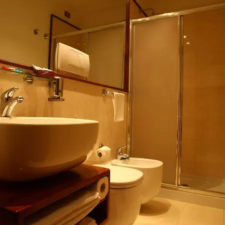 B&B Al Colonnato Di San Pietro 로마