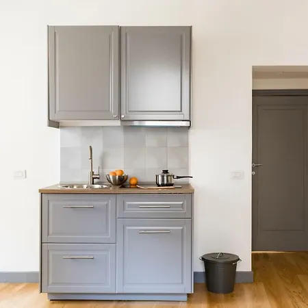 Apartament Pietra Square *