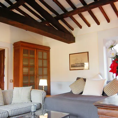 Campo De' Fiori Bright By Interhome Apartment *