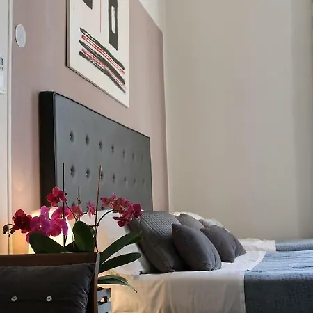 Little Rose 5* Rome