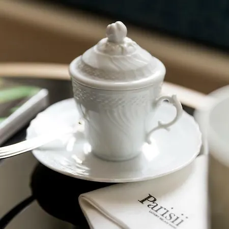 Parisii Luxury Relais Bed & Breakfast Rome