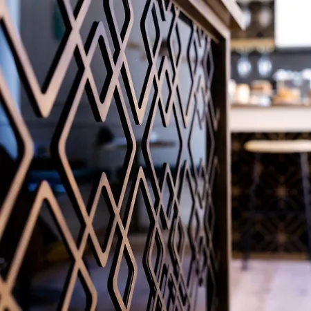 Parisii Luxury Relais 2*