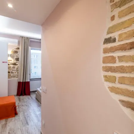 Zeus - Finestra Sul Vaticano Guest house *