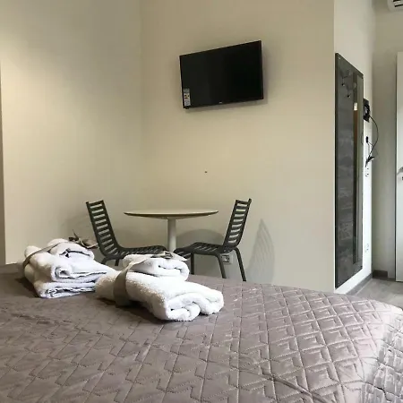 Bed & Breakfast Borgonove Rome