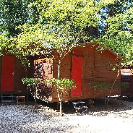 Seven Hills Village 4*