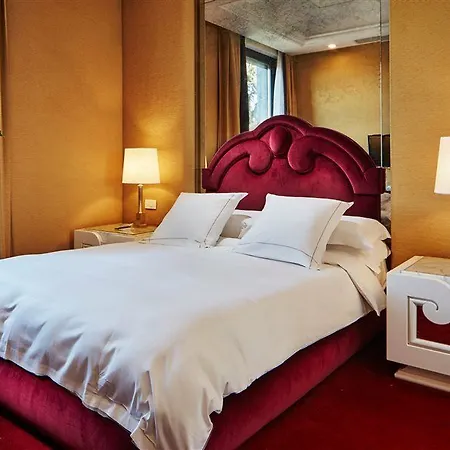 Hotel Lord Byron - Small Luxury Of The World 5*