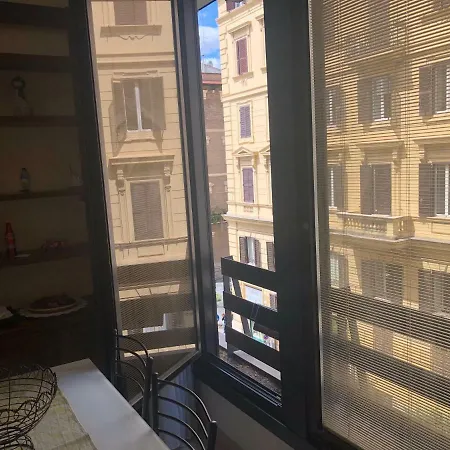 Visconti Apartment. Rome