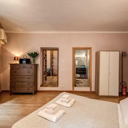 Apartment Rr Campo Dei Fiori Rome