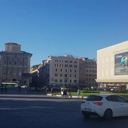 Mia 3*