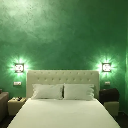 فندق مبيت وإفطار Royal *