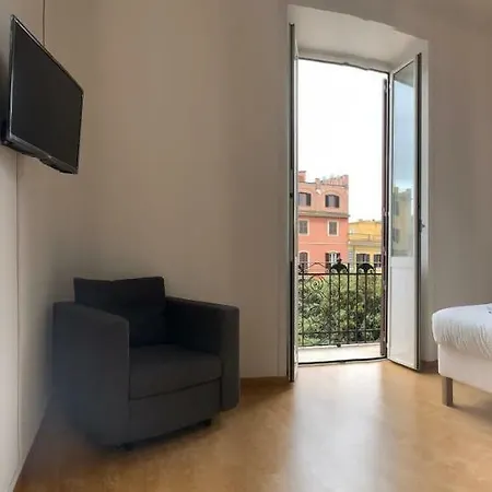 Vatican Suites Guest house *