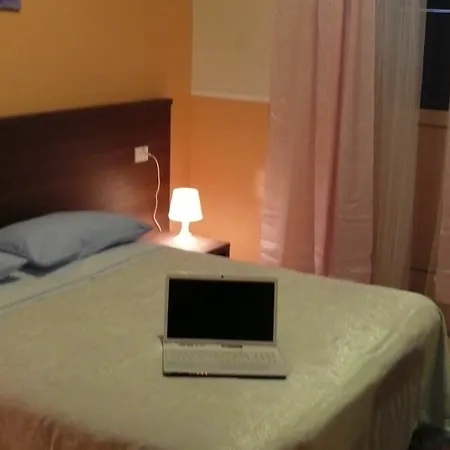 Hotel Leone *