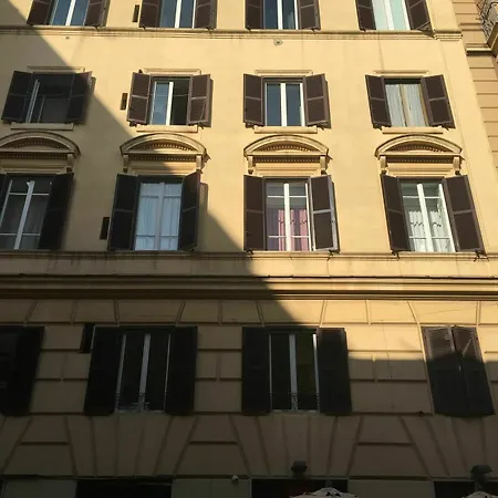 בית הארחה O La Civetta Di Trastevere 3*