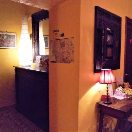 Oda ve Kahvaltı Max House