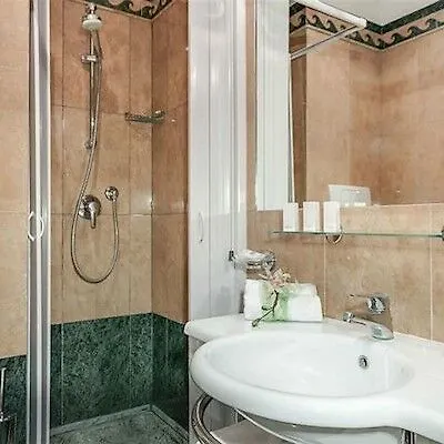 Palazzo Cardinal Cesi Hotel