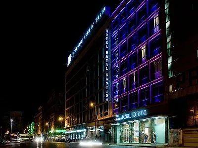 Courtyard By Marriott Park Hotel