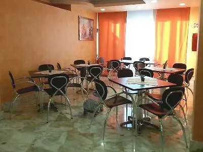 Ih La Mela Hotel 4*
