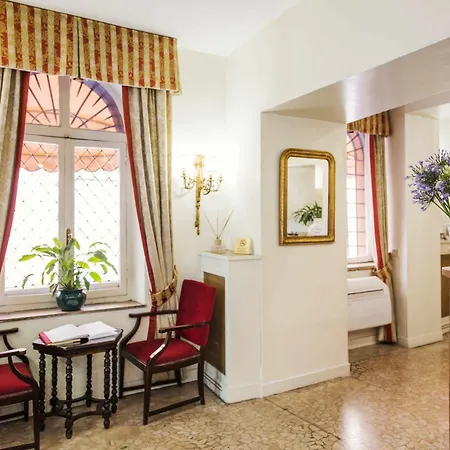 Due Torri Hotel