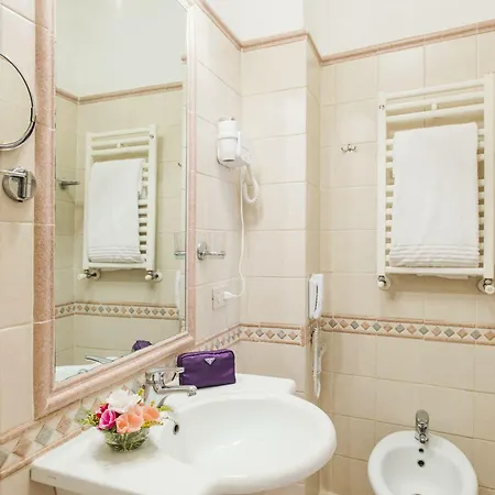 Due Torri 3* Roma
