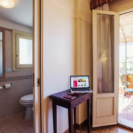 Due Torri Hotel 3*