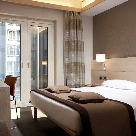 Hotel Iq
