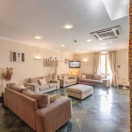 Hotel Romoli Rome