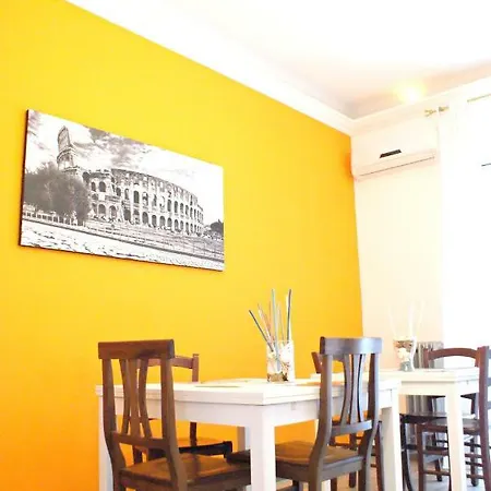Like Family House Řím