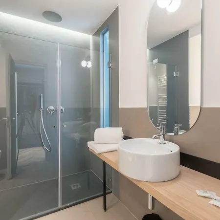 Guest house Florea Palace