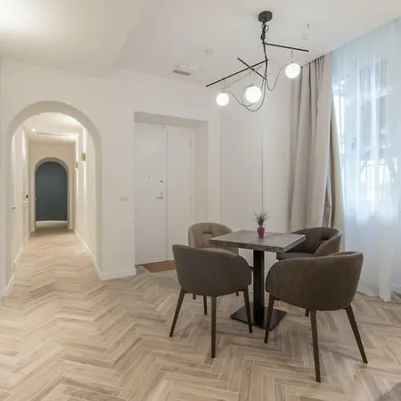 Affittacamere Florea Palace