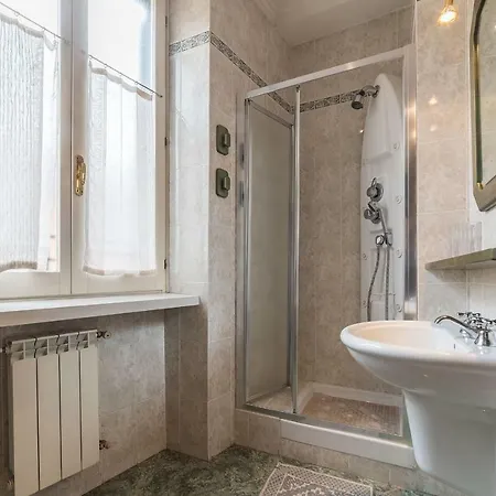 Domus Aurea & Colosseo Sweet Flat Roma