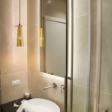 Couette-café Unicum 5*