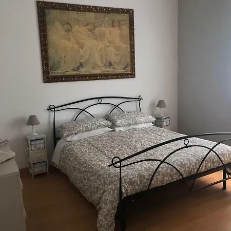 Anita Apartment Rome