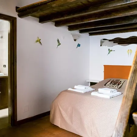 Signor Colosseo Bed & Breakfast 2*