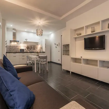 Apartment Nomentana White By Ghor Rome