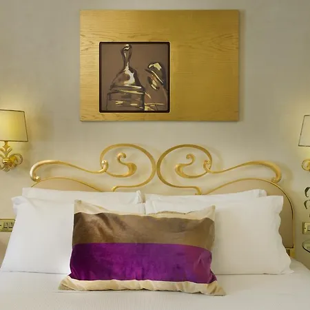Guest house Residenza Frattina Rome