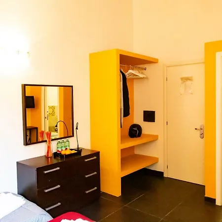Guest house Yes