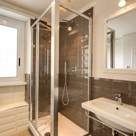 Casa Tua Vaticano Guest house 3*