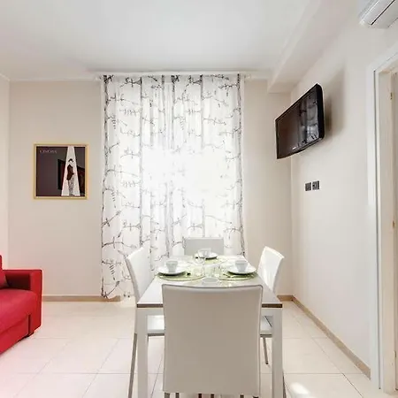 Apartment A - Cinecitta *