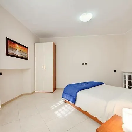 Apartment A - Cinecitta *