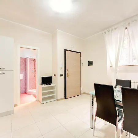 Apartment A - Cinecitta Rome