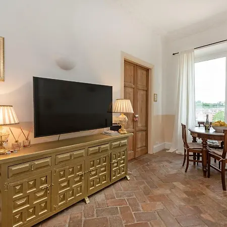 Shabby Chic Flats Vatican Museums Apartment *
