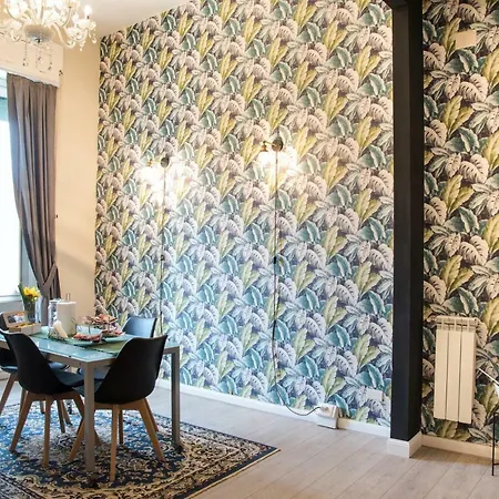 Lumiere Bed & Breakfast 2*