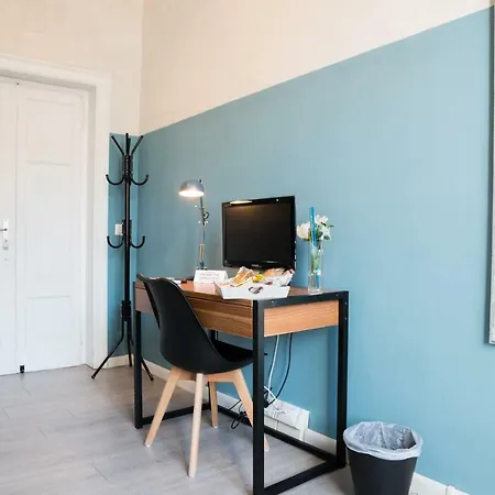 Lumiere Bed & Breakfast 2*