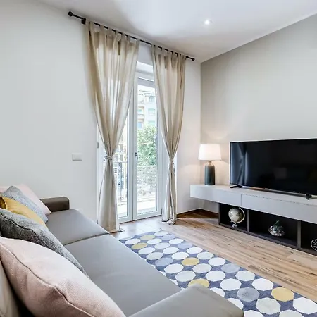 San Pietro Vatican Apartment